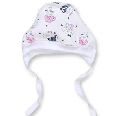 Детский чепчик для девочки, рибана, белый с принтом.